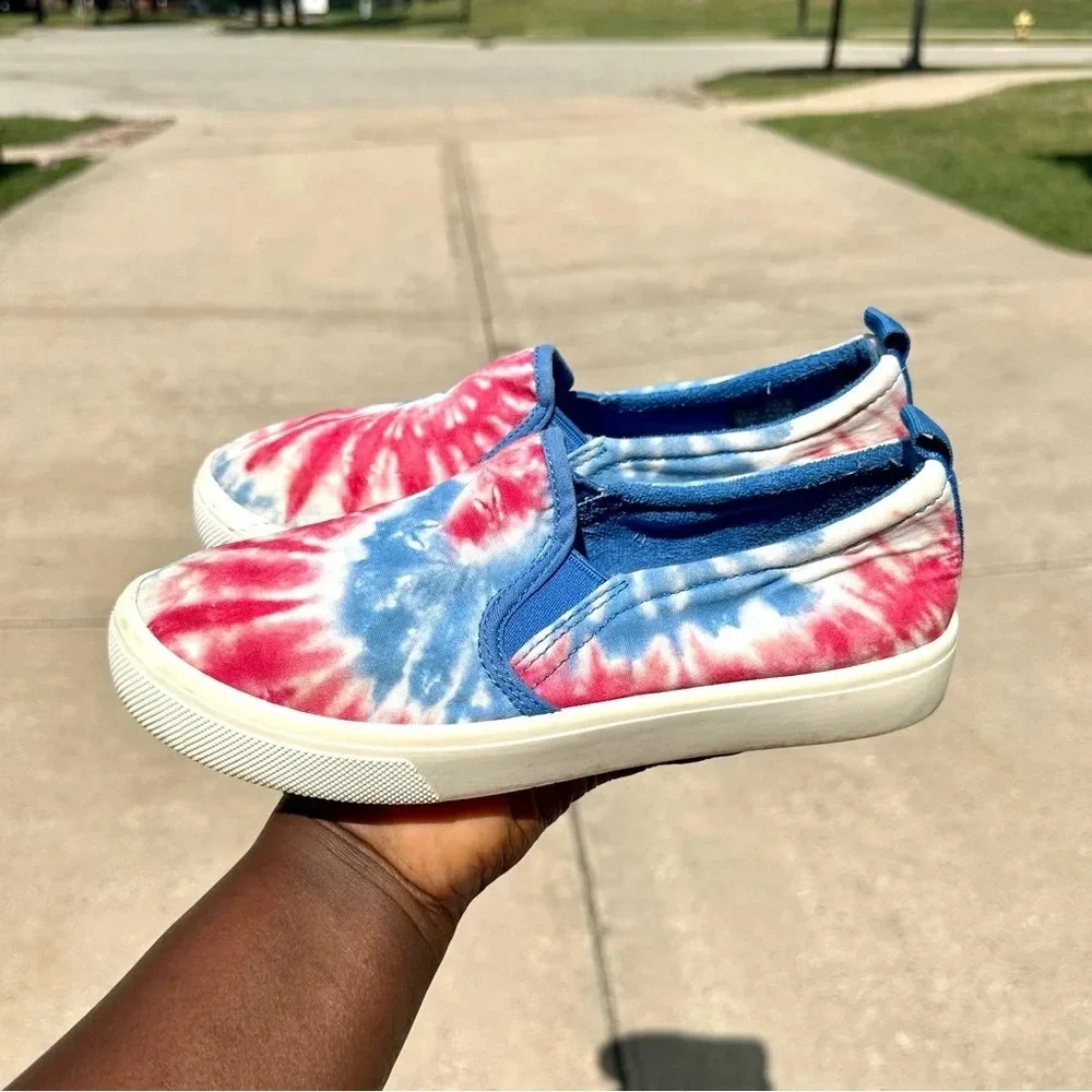 Skechers Women’s‎ Poppy Hippy Hype Colorful Rainbow Tie Dye Canvas Sneakers 7.5